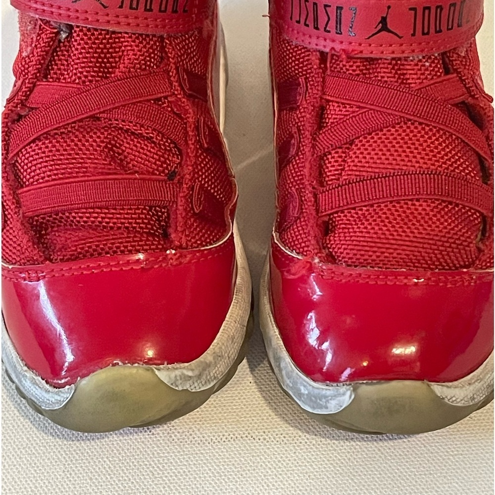 Air Jordan 11 Retro